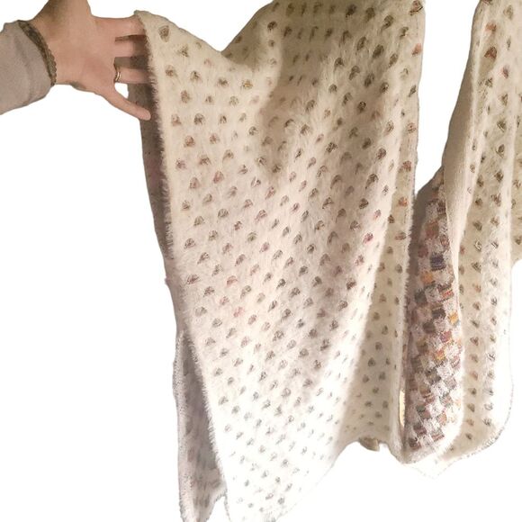 Anthropologie Akemi Kin Aurora rainbow Eyelash Wrap cardigan Kimono One Size - Picture 8 of 11